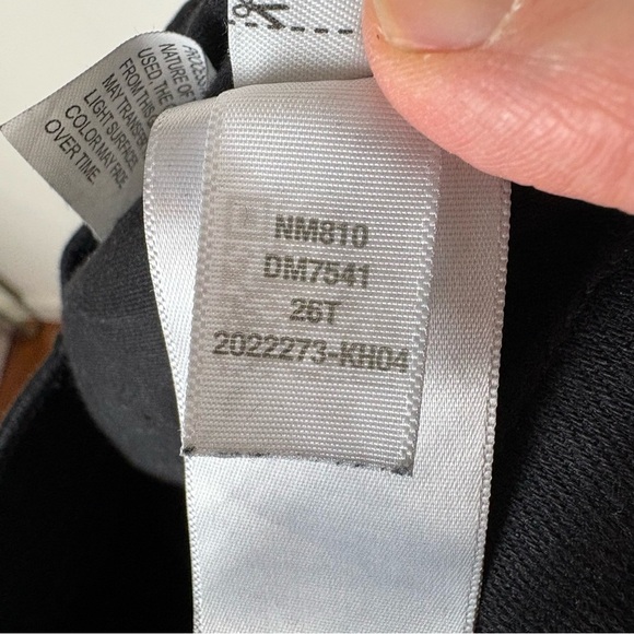 Madewell Mid Rise Kick Out Jeans Black Size 26 Tall - Picture 10 of 10